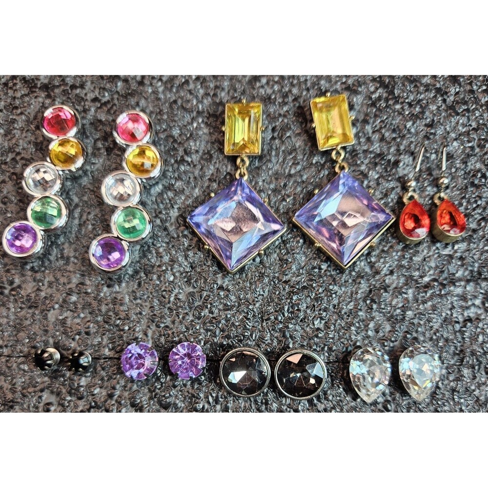 Set of 7 Various Rhinestone & Metal Earrings Drop & Stud Style (read)
